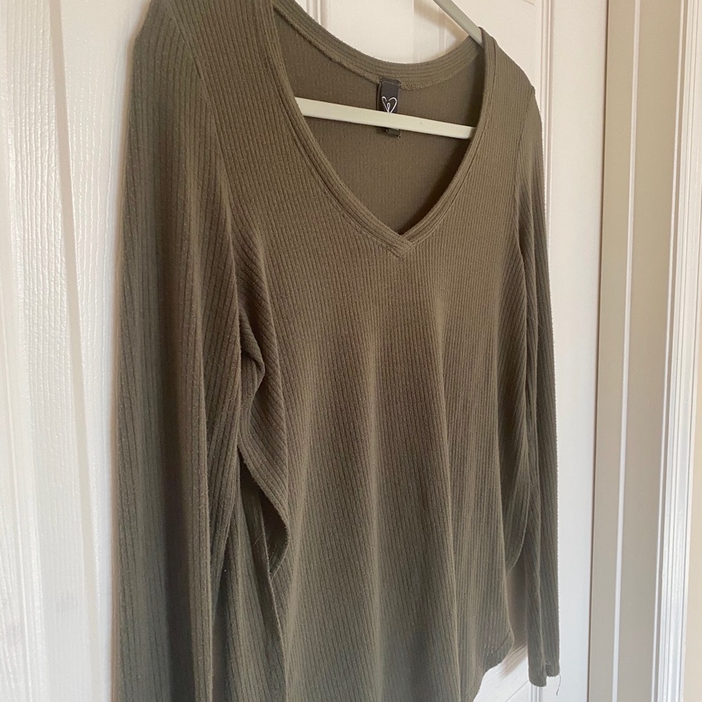 asymmetrical loose long sleeve vneck